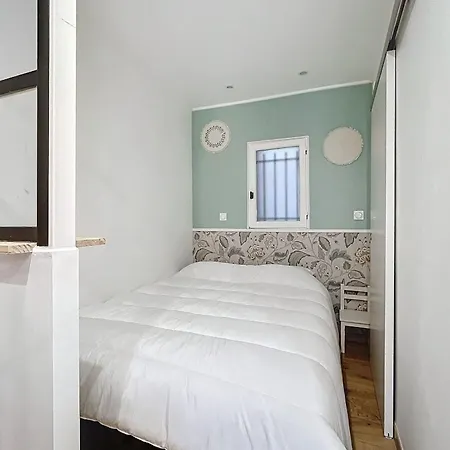 Charming Near The Center Of Apartament *